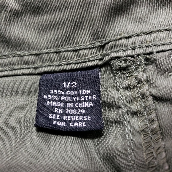 Rue 21 Pants Size 1 / 2 Womens Green Studded - Picture 6 of 6